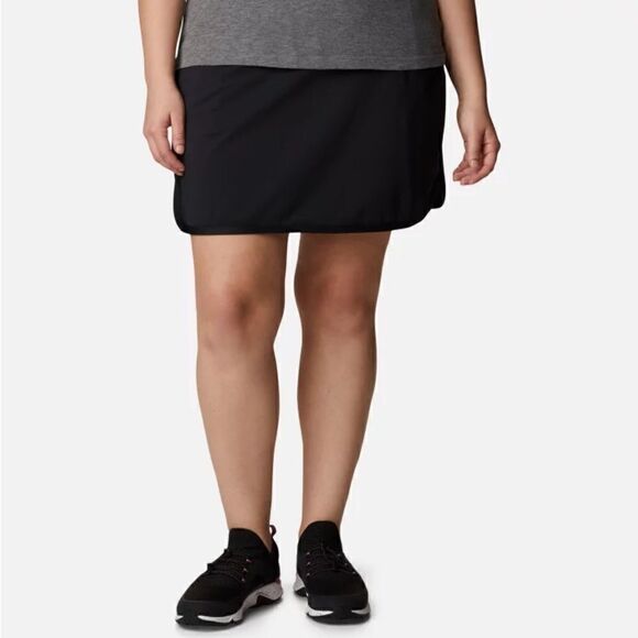 Columbia Women's Plus Size Sandy Creek Stretch Skort Black short - Picture 1 of 15